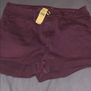 Never worn super stretch AEO shorts